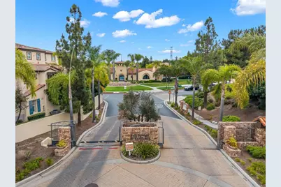 1347 Caminito Agostino #2, Chula Vista, CA 91915 - Photo 35