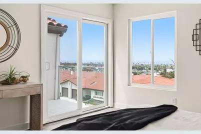 6717 Clover Court, Carlsbad, CA 92011 - Photo 25