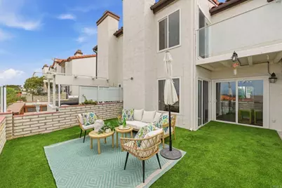 6717 Clover Court, Carlsbad, CA 92011 - Photo 29