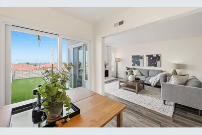 6717 Clover Court, Carlsbad, CA 92011 - Photo 17