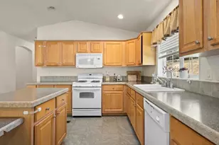 18453 Ramona View Dr, Ramona, CA 92065 - Photo 21