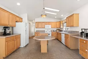 18453 Ramona View Dr, Ramona, CA 92065 - Photo 19