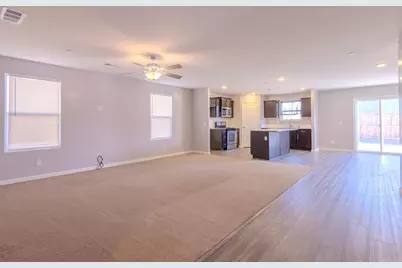 5803 Vespucci Avenue, Bakersfield, CA 93313 - Photo 11