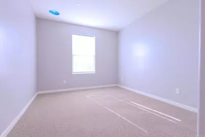 5803 Vespucci Avenue, Bakersfield, CA 93313 - Photo 15