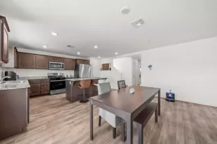 1879 Saddle Rnch Trl, San Jacinto, CA 92582 - Photo 9