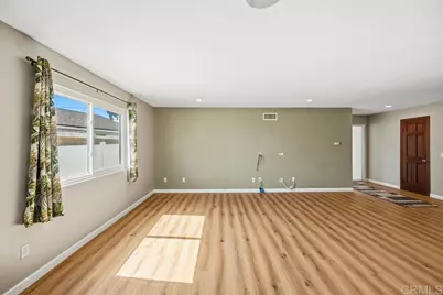 8207 Limon Lane, El Cajon, CA 92021 - Photo 17