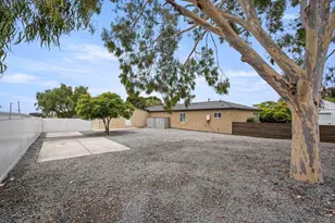 155 Walnut Dr, Chula Vista, CA 91911 - Photo 49