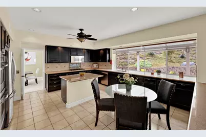 11592 Shadow Ranch Road, La Mesa, CA 91941 - Photo 15