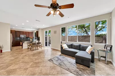 10512 Hollingsworth Way, San Diego, CA 92127 - Photo 11
