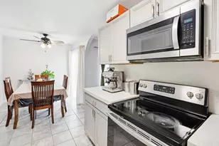 285 Moss Street, Chula Vista, CA 91911 - Photo 9