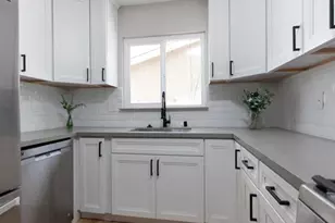 1817 1819 Oakshire Ct, San Diego, CA 92102 - Photo 3