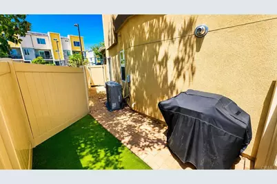 1974 Strata Street, Chula Vista, CA 91915 - Photo 7