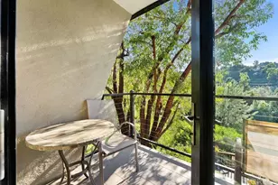 3866 Alta Mesa Dr, Studio City, CA 91604 - Photo 45