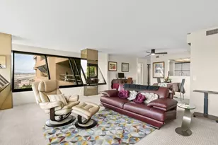 230 W Laurel St, San Diego, CA 92101 - Photo 3