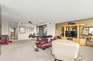 230 W Laurel St, San Diego, CA 92101 - Photo 5