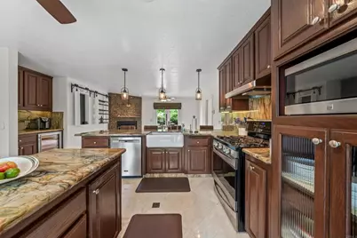 10042 Resmar Court, La Mesa, CA 91941 - Photo 9