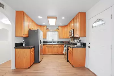 2760 Menlo Avenue, San Diego, CA 92105 - Photo 5