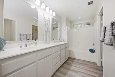 247 Melinda Way, Oceanside, CA 92057 - Photo 15