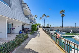 43 Montego Ct, Coronado, CA 92118 - Photo 3