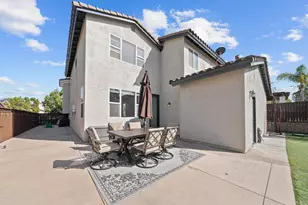 1774 Picket Fence Dr, Chula Vista, CA 91915 - Photo 9