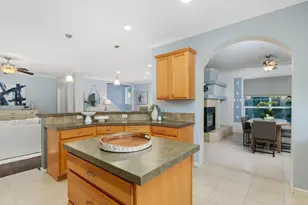 212 Acropolis Way, Vista, CA 92084 - Photo 11