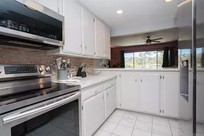 4095 Bonita Rd #228, Bonita, CA 91902 - Photo 9