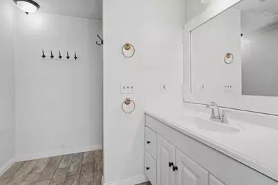 1078 Robertson Drive, Escondido, CA 92025 - Photo 19