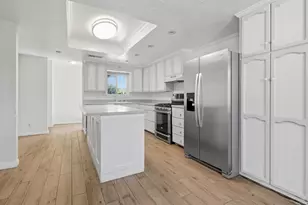 1078 Robertson Dr, Escondido, CA 92025 - Photo 17