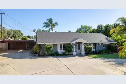 1078 Robertson Drive, Escondido, CA 92025 - Photo 3