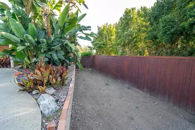 1078 Robertson Drive, Escondido, CA 92025 - Photo 31