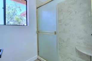 10473 Crosscreek Terrace, San Diego, CA 92131 - Photo 19