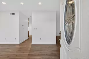6926 Bullock Dr, San Diego, CA 92114 - Photo 7
