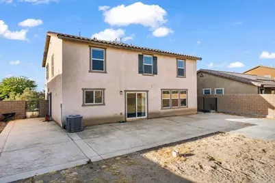 14361 Pioneer Way, Victorville, CA 92394 - Photo 23