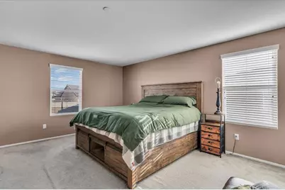 14361 Pioneer Way, Victorville, CA 92394 - Photo 19