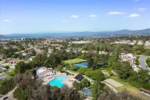 10717 Matinal Cir, San Diego, CA 92127 - Photo 5
