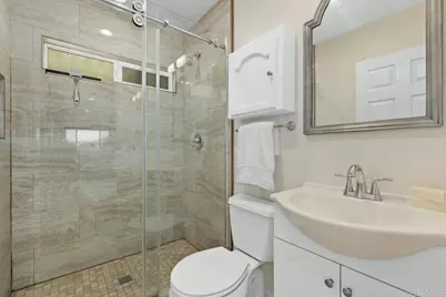 746 Sunrise Drive, Vista, CA 92084 - Photo 19