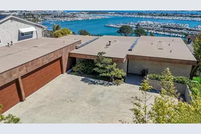 711 Armada, San Diego, CA 92106 - Photo 1