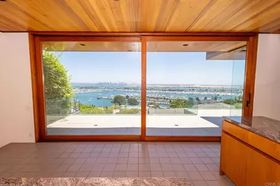 711 Armada, San Diego, CA 92106 - Photo 19