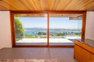 711 Armada, San Diego, CA 92106 - Photo 19