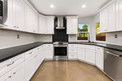 5556 Vista San Simeon, San Diego, CA 92154 - Photo 5