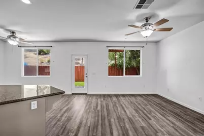 8772 Glen Vista Way, Santee, CA 92071 - Photo 5