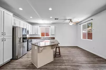8772 Glen Vista Way, Santee, CA 92071 - Photo 9
