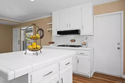 6989 Tuckaway St, San Diego, CA 92119 - Photo 5