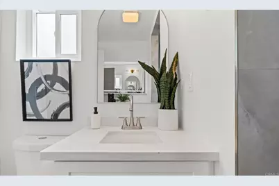 8840 Delrose Avenue, Spring Valley, CA 91977 - Photo 15