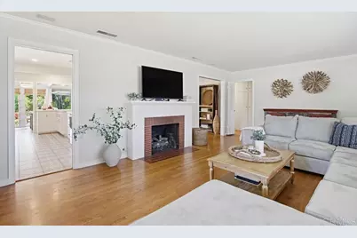 8917 Lemon Avenue, La Mesa, CA 91941 - Photo 11