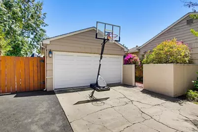 8917 Lemon Avenue, La Mesa, CA 91941 - Photo 57