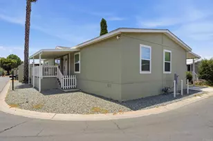 2700 E Valley Parkway, Escondido, CA 92027 - Photo 27