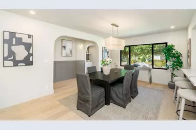 7807 Agnew Ave, Los Angeles, CA 90045 - Photo 3
