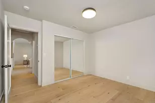 7807 Agnew Ave, Los Angeles, CA 90045 - Photo 21
