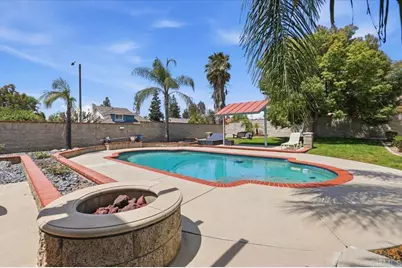6995 Mission Grove Parkway, Riverside, CA 92506 - Photo 23